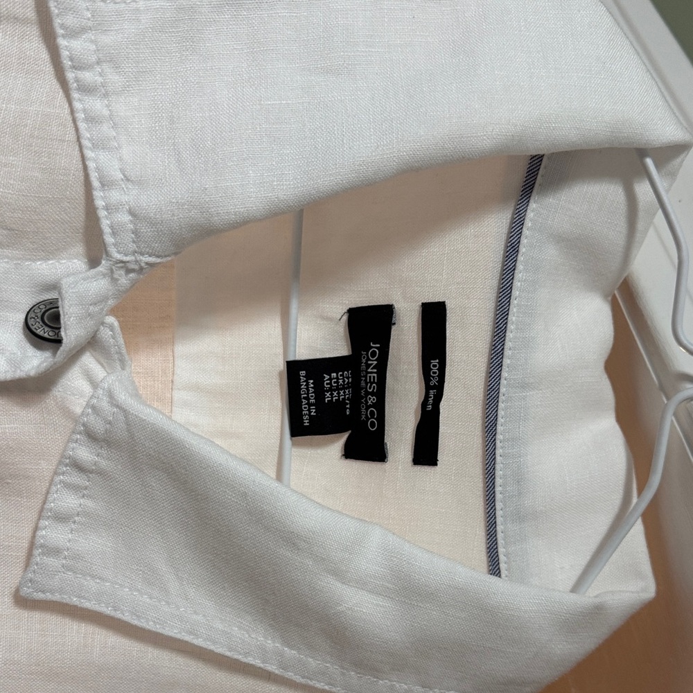 Jones & Co Women's White Jacket